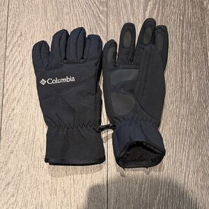 Columbia Black Insulated Gloves